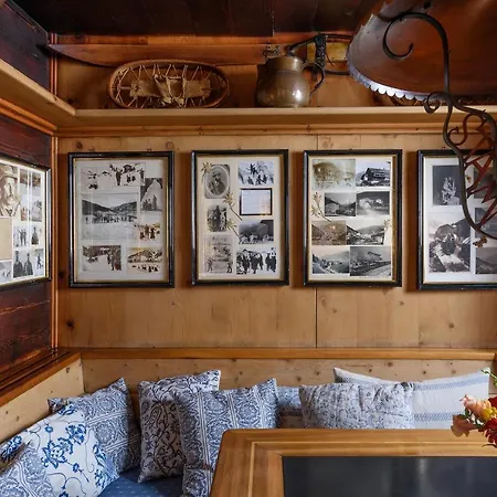 Hotel Chesa Grischuna 4* Klosters