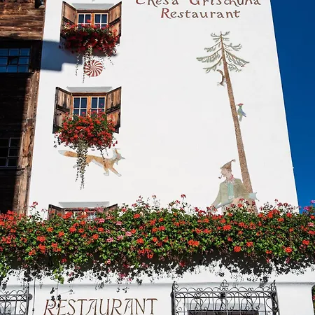 Hotel Chesa Grischuna 4* Klosters