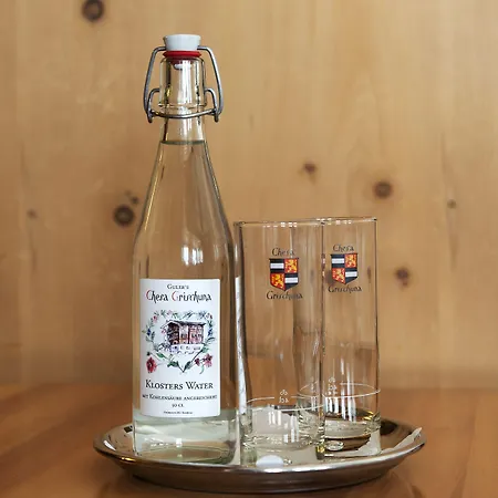 Hotel Chesa Grischuna 4*