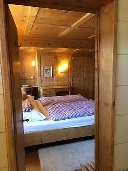 Hotel Chesa Grischuna