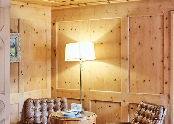 Chesa Grischuna Hotel 4*