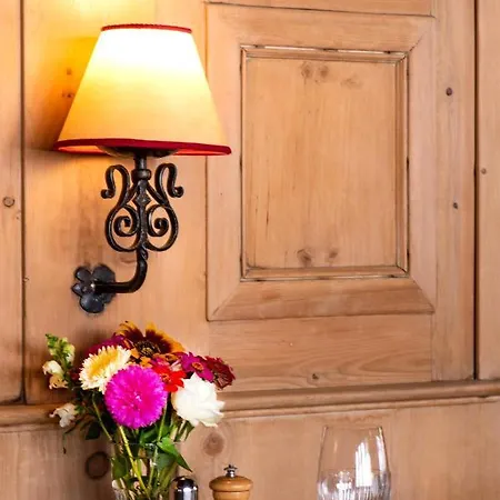 ホテル Chesa Grischuna クロスタース