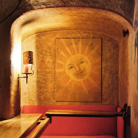 Chesa Grischuna クロスタース