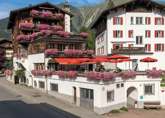 Chesa Grischuna Szálloda Klosters